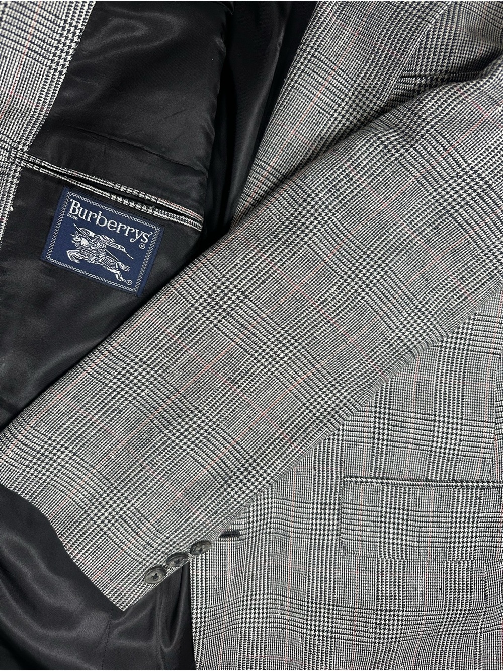 Vintage Burberrys 100% Pure Silk Glen Plaid Sport Coat